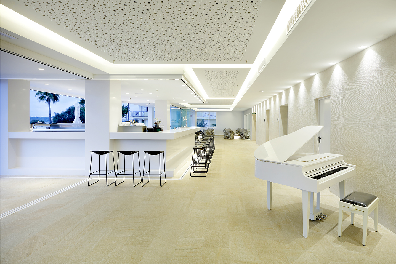 003_alta_Talayot Bar Chill Out.jpg